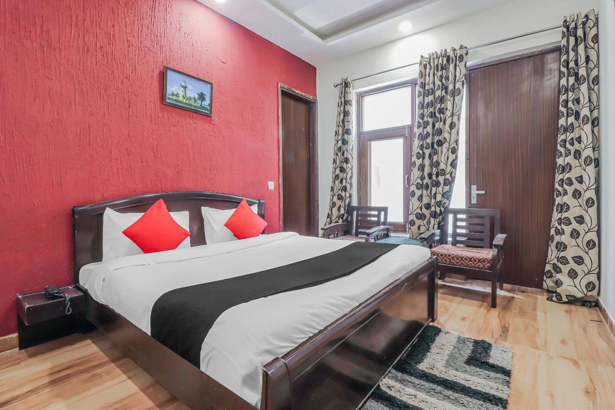 Hotel O Soho.O Noida Exterior photo