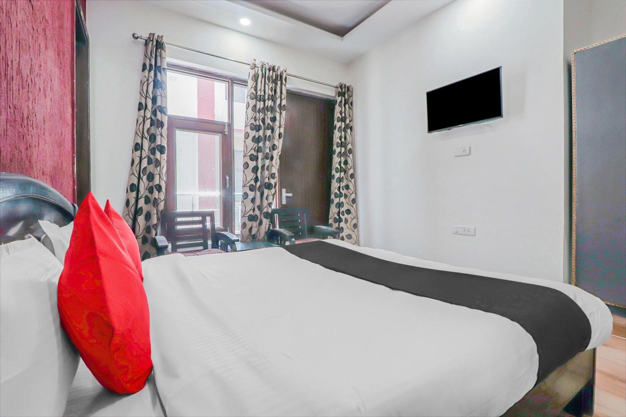 Hotel O Soho.O Noida Exterior photo